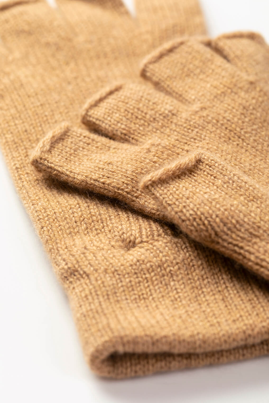 Cashmere Gloves | Made in Scotland – Johnstons of Elgin