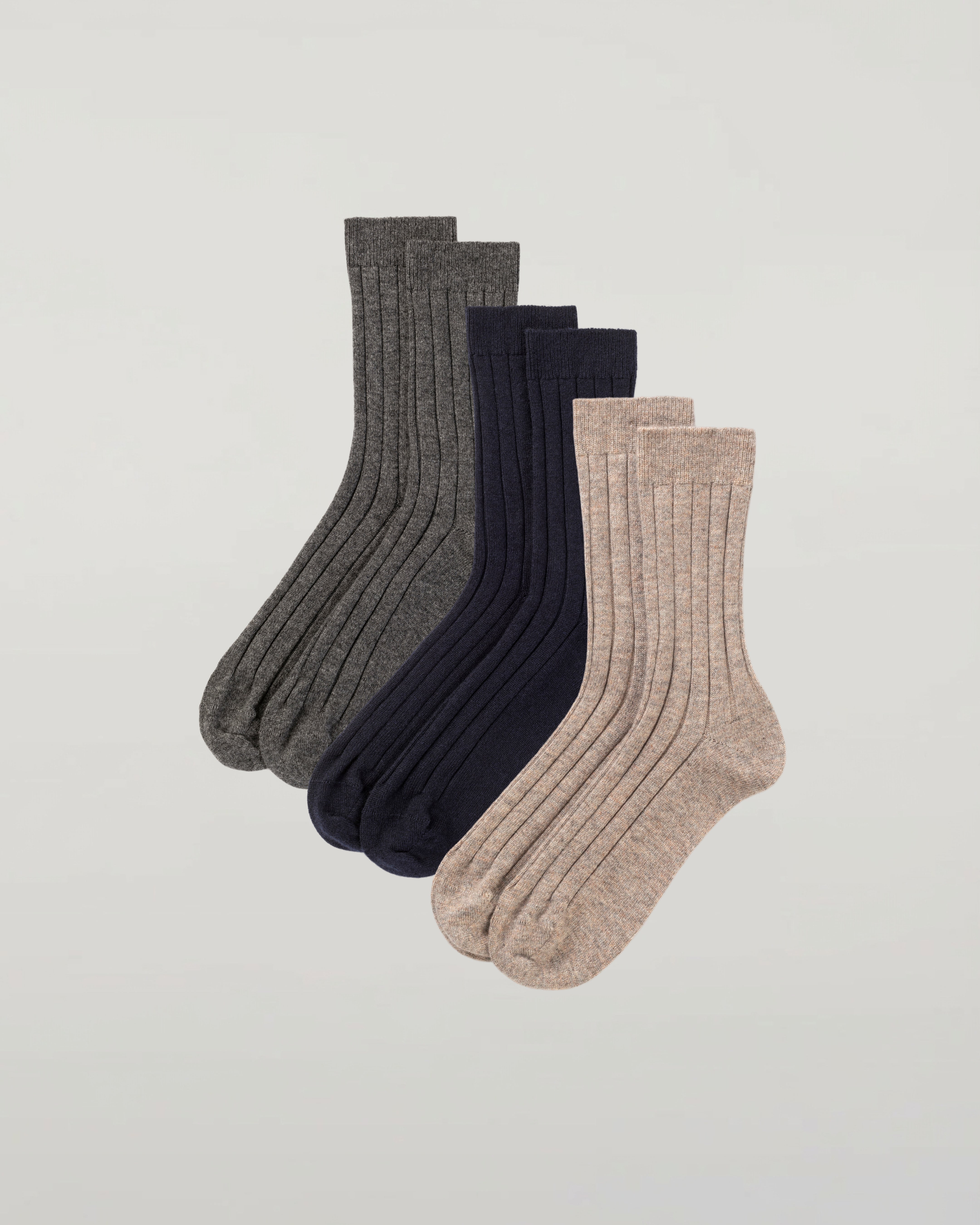 カシミアソックス – Johnstons of Elgin