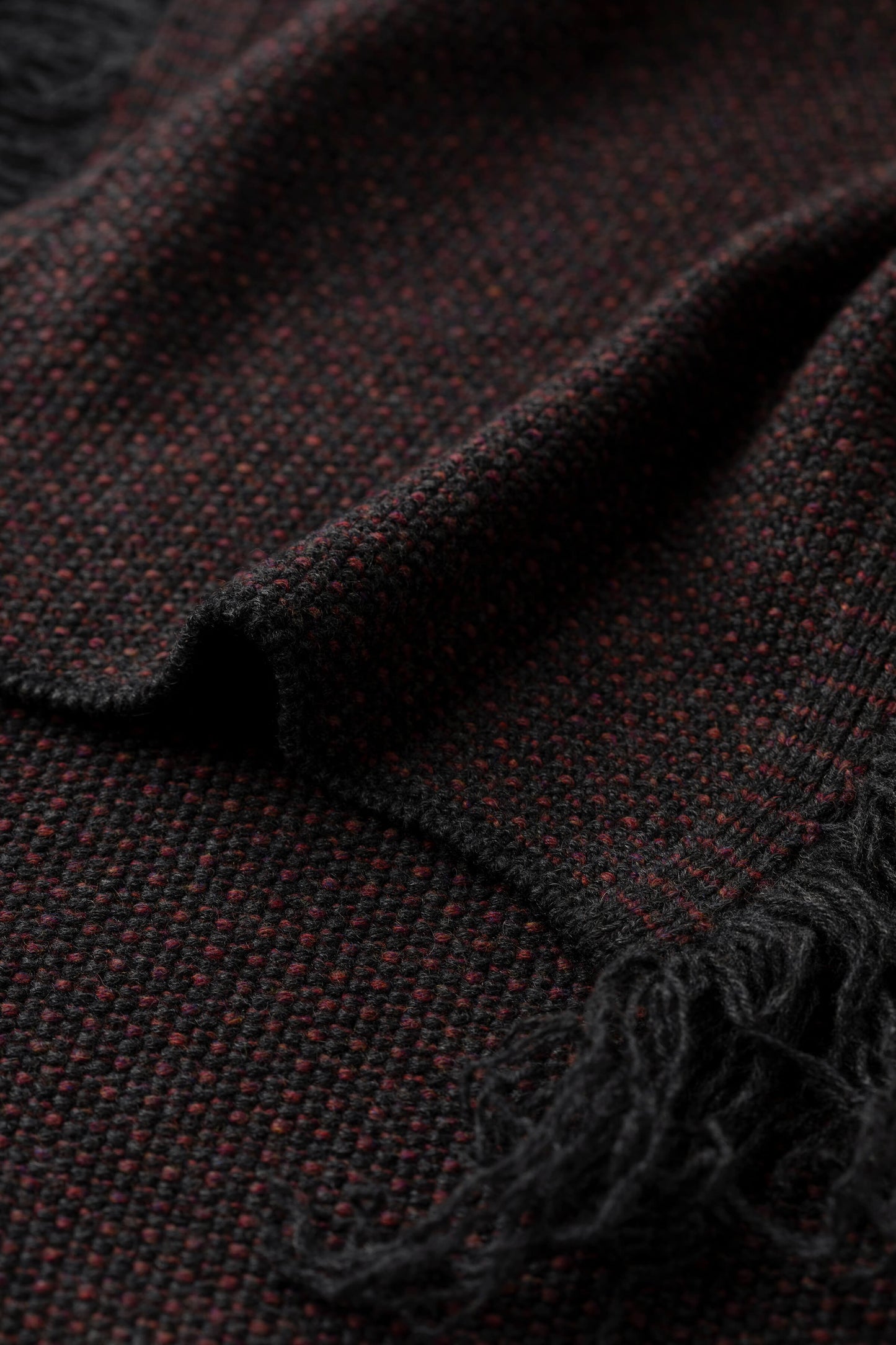 Johnstons of Elgin grey and purple fringed cashmere scarf details HAA03529Q25311ONE