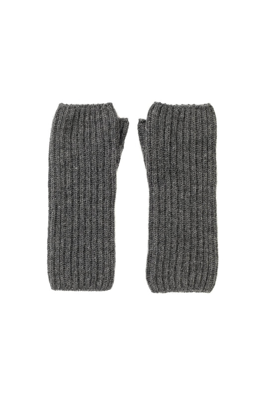 Johnstons of Elgin’s Mid Grey Women's Ribbed Cashmere Wrist Warmers on a white background HAE02681HA4181