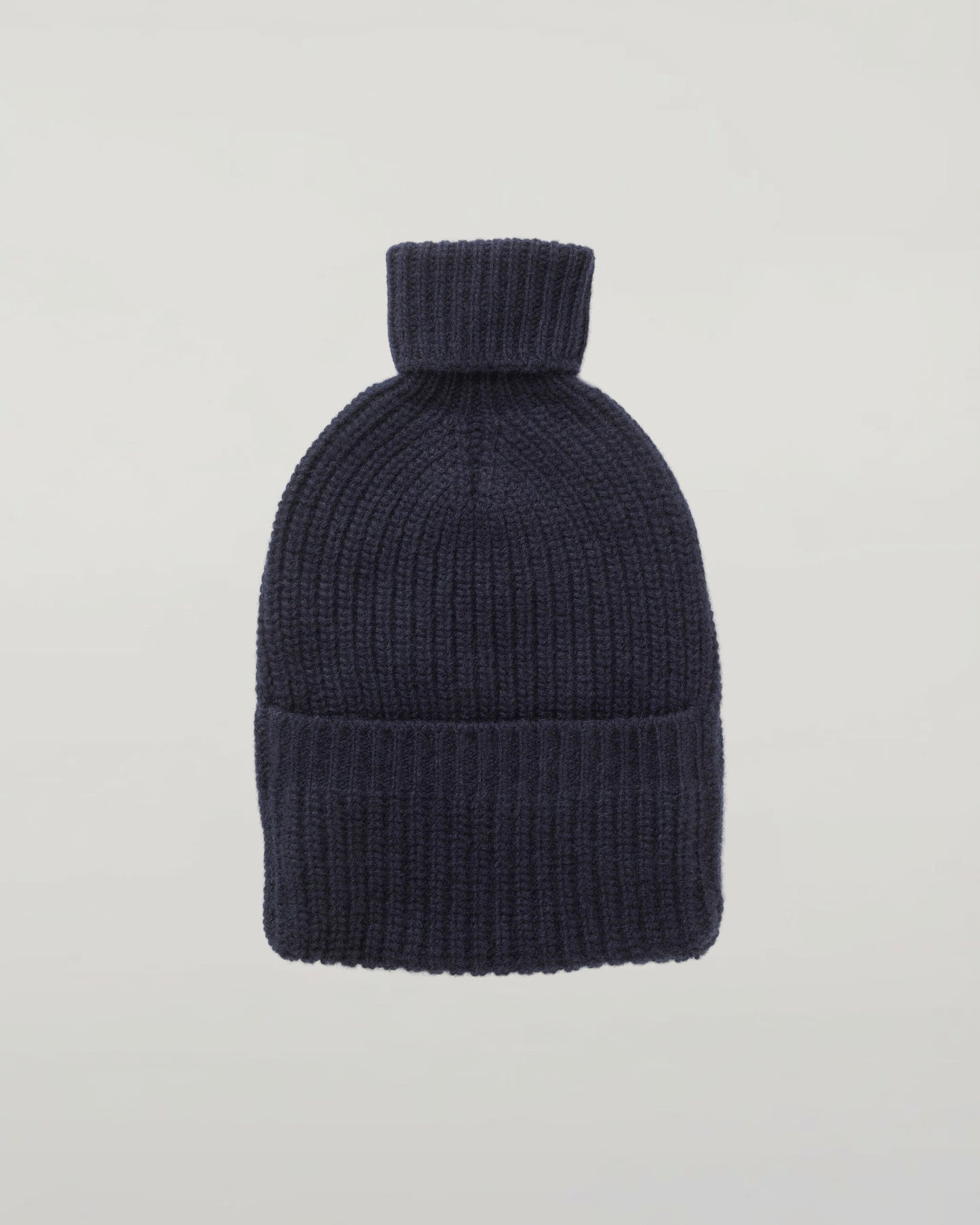 Johnstons of Elgin AW24 Knitted Accessory Dark Navy Cashmere Hot Water Bottle PA000062SD7286