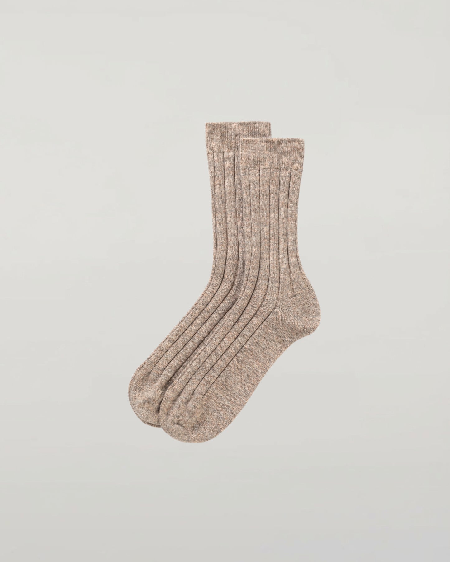 Johnstons of Elgin Knitted Accessory Ash Men's Cashmere Ribbed Socks HBN01009HB4334
