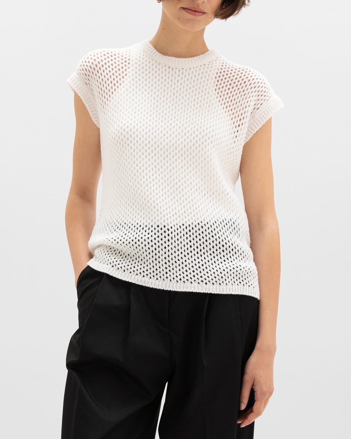 Johnstons of Elgin AW24 Women's Knitwear Luna Crochet Cashmere Cap Sleeve Tank KAC05326SA1911