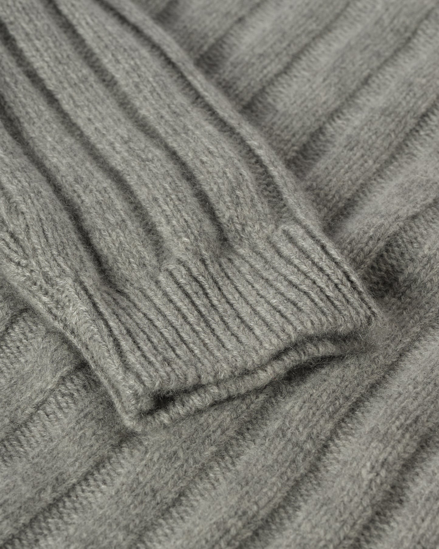 JOHNSTONS OF ELGIN WOMENS LECHT CREW SWEATER GREY 100% CASHMERE KAC05706HA0400