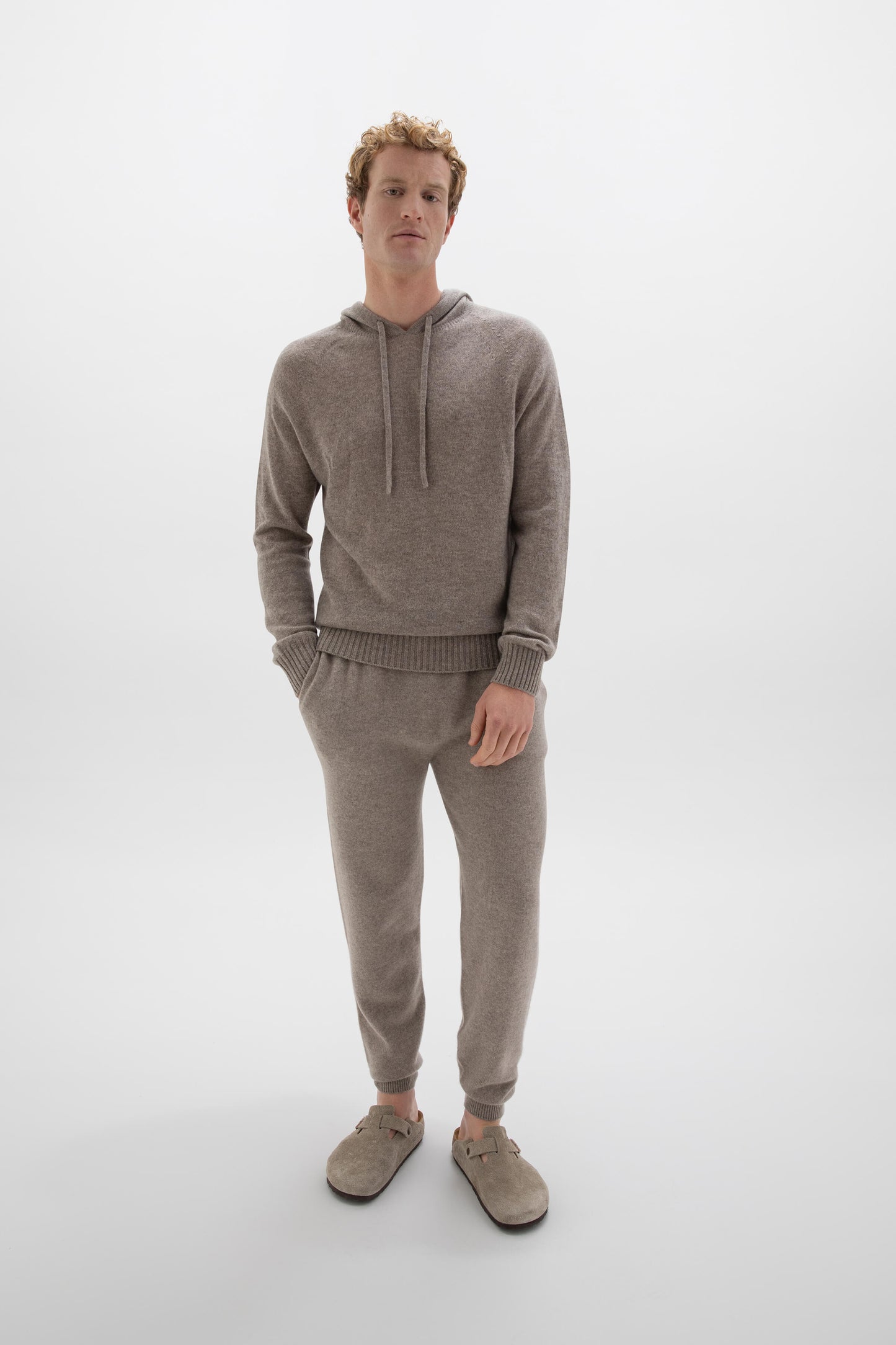 Performance Cashmere Cuffed Light Brown Joggers