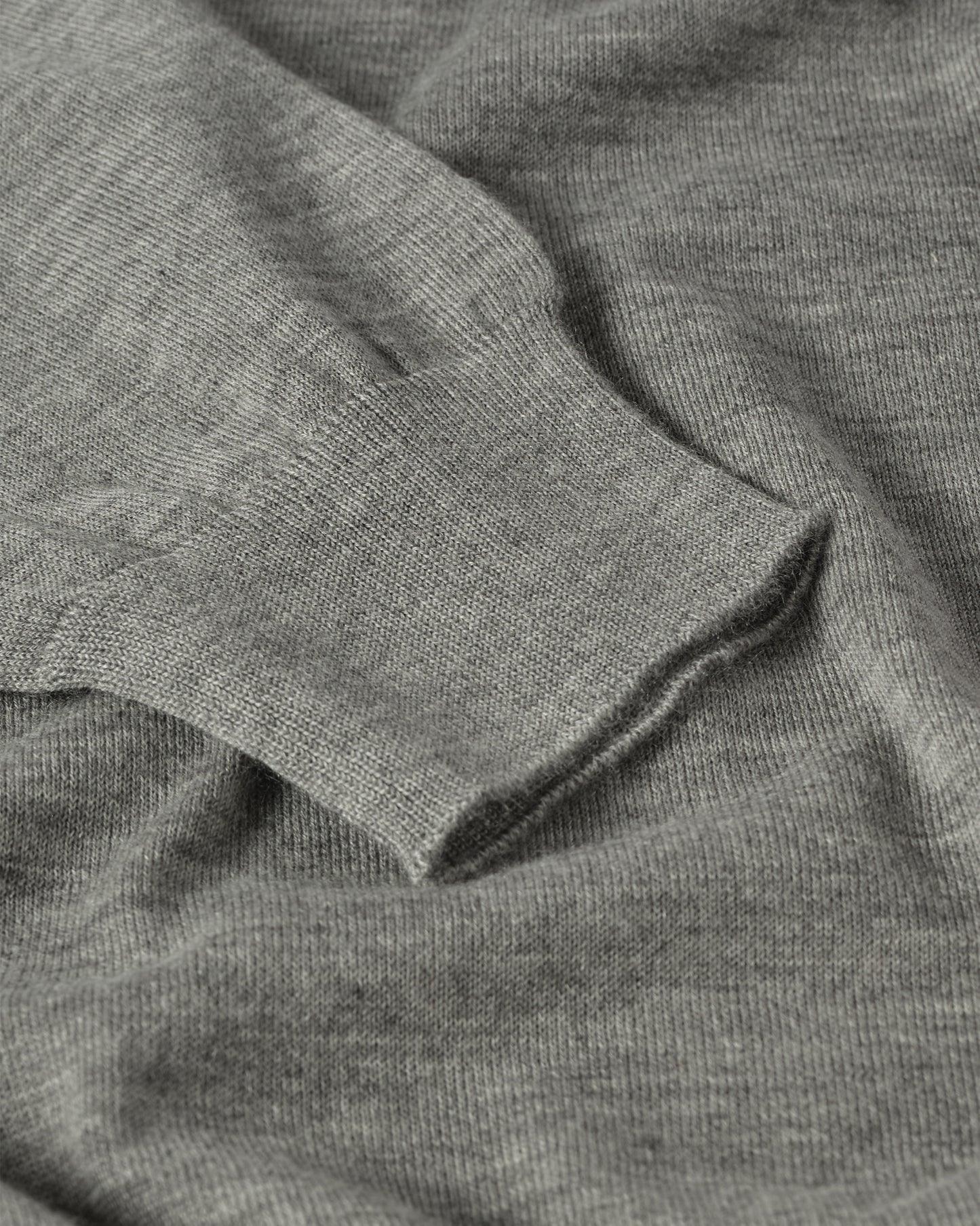 JOHNSTONS OF ELGIN MENS SUPERFINE FIN ROLL COLLAR GREY 100% SUPERFINE CASHMERE KAI05333HA4253