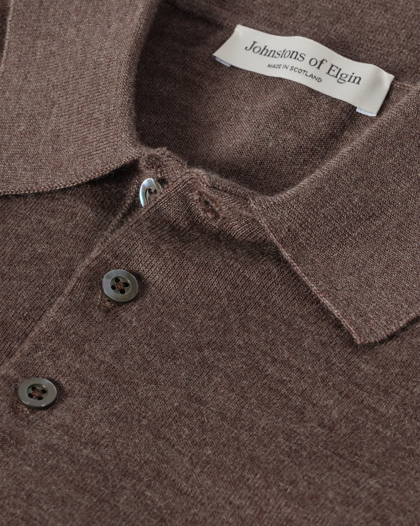 JOHNSTONS OF ELGIN MENS FIN SUPERFINE LONG SLEEVE POLOSHIRT LIGHT BROWN KAI05481HB7092