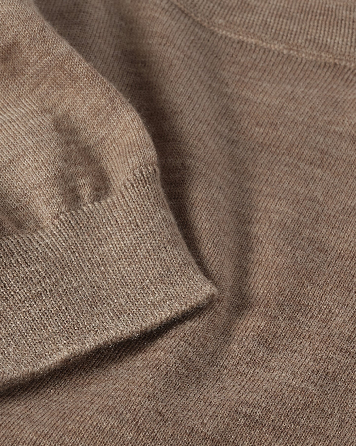 JOHNSTONS OF ELGIN WOMENS HONOR SHORT SLEEVE CREW LIGHT BROWN 100% SUPERFINE CASHMERE KAI05712HB0273