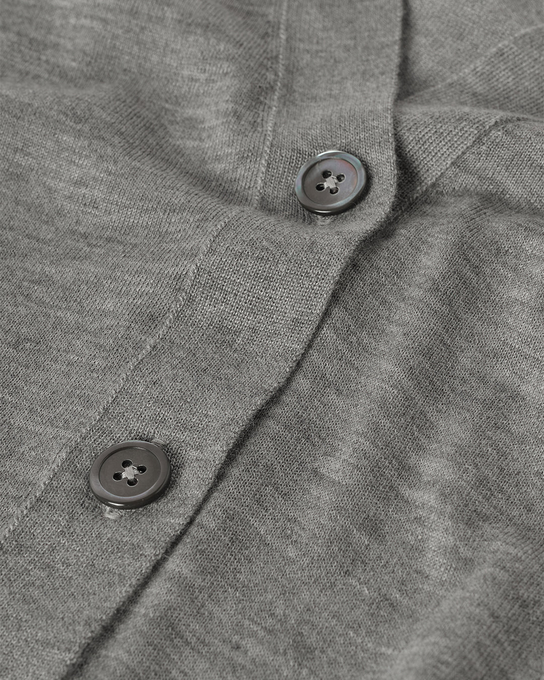 JOHNSTONS OF ELGIN WOMENS ELISE VEE CARDIGAN GREY 100% SUPERFINE CASHMERE KAI05716HA4253