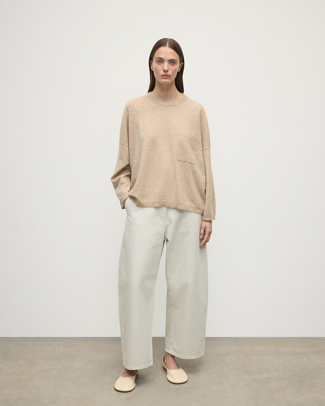 トップス 25AW LIGHT CASHMERE KNIT PULLOVER P/O Slouchy Women's Cashmere Sweater in Oatmeal | Women's Cashmere