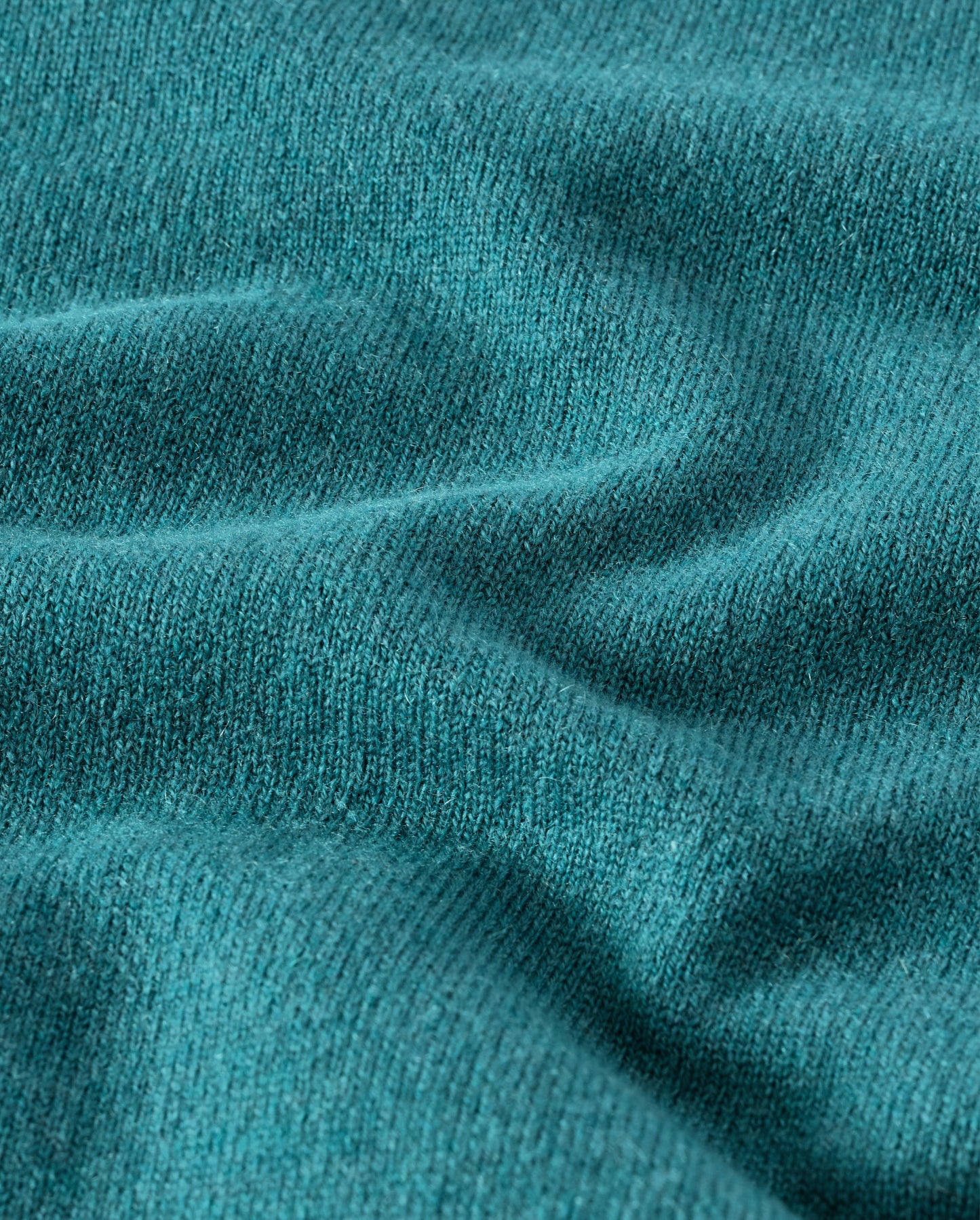 JOHNSTONS OF ELGIN MENS RORY CREW CLASSIC JUMPER GREEN 100% CASHMERE KAP05471SC4720XS