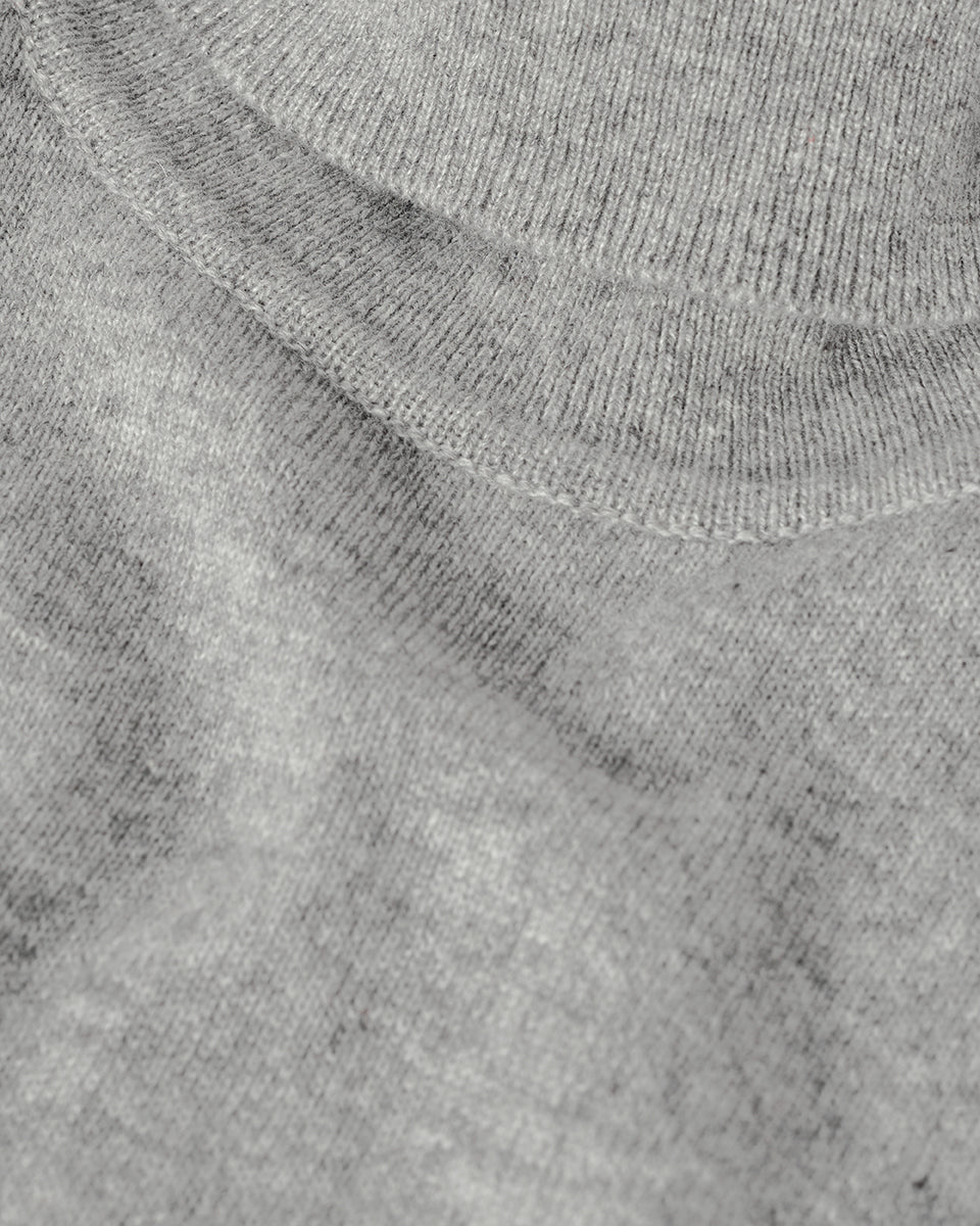 Johnstons of Elgin AW25 Women's Knitwear Light Grey Classic Cashmere Roll Neck KAP05584HA0308