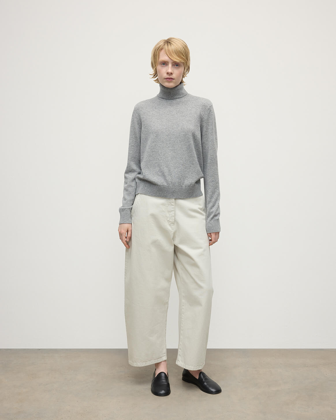 ユノアクルスライト・ジーネマーマのフロウ衣装5点セット・中古美品