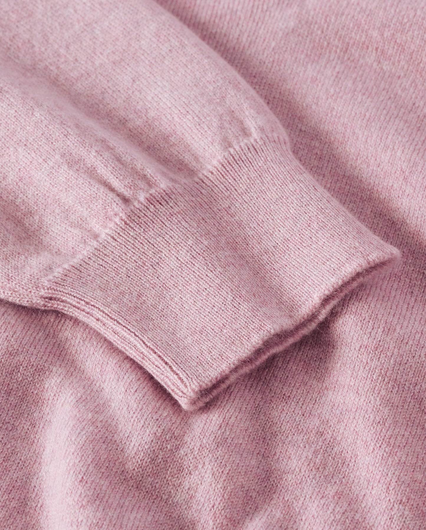 JOHNSTONS OF ELGIN WOMENS LUNAN CLASSIC VEE SWEATER PINK 100% CASHMERE KAP05807HE0071