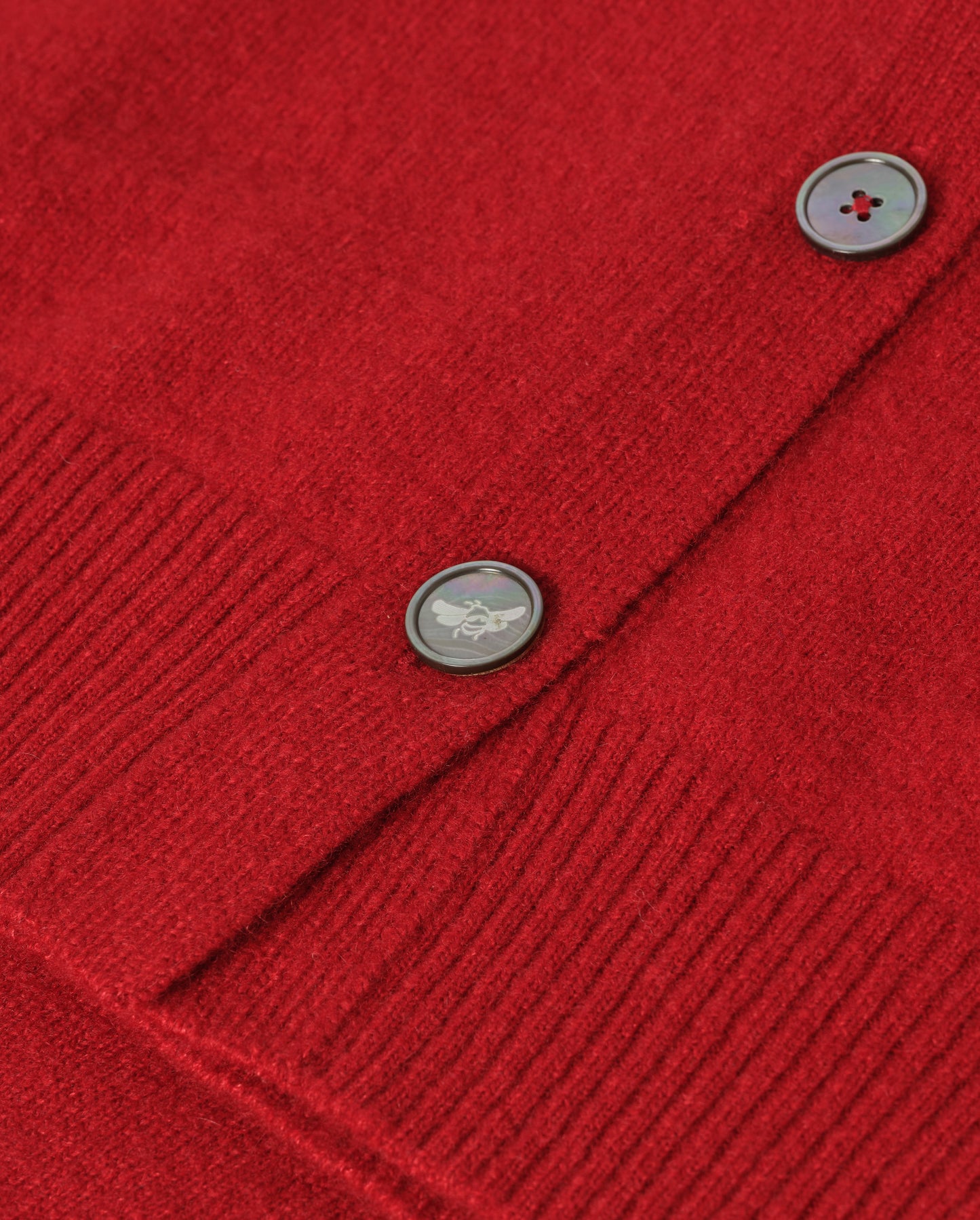 JOHNSTONS OF ELGIN BOYCE VEE CARDIGAN BRUSHED CASHMERE SILK VEE NECK CARDIGAN RED 74% CASHMERE, 26% SILK KBP01098HE4389