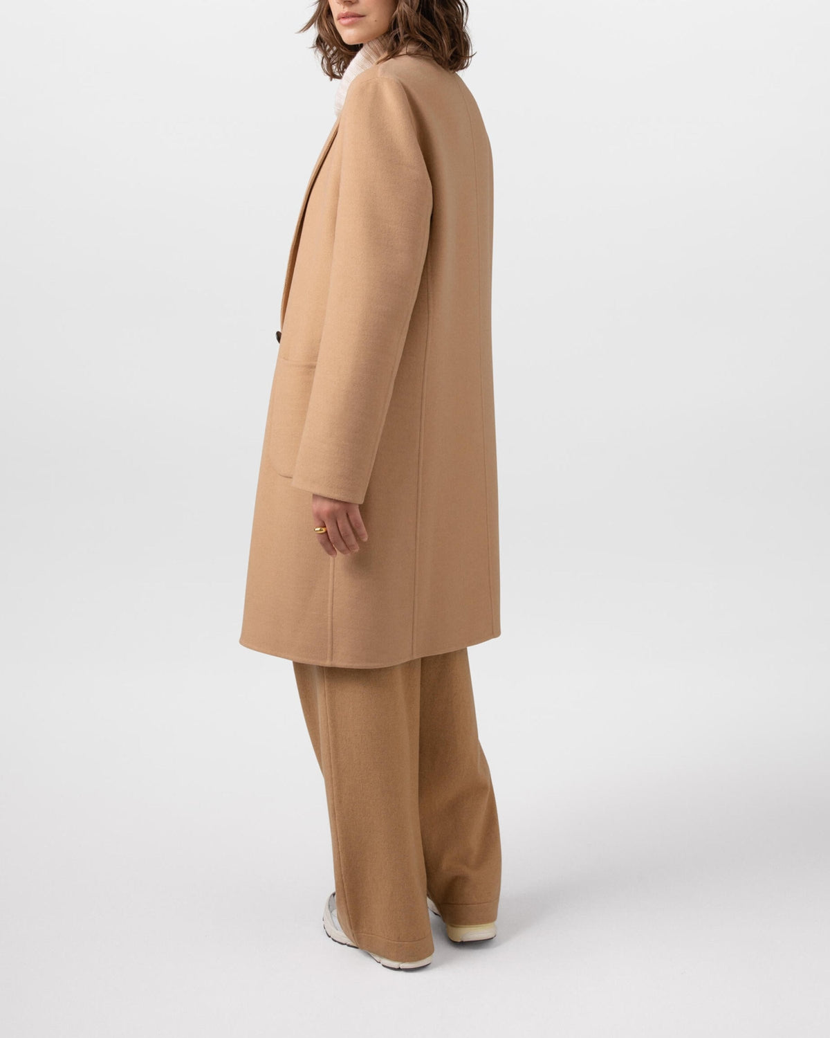 Johnstons of Elgin Women's Cashmere Crombie Coat in Camel on a white background TA000520RU7397