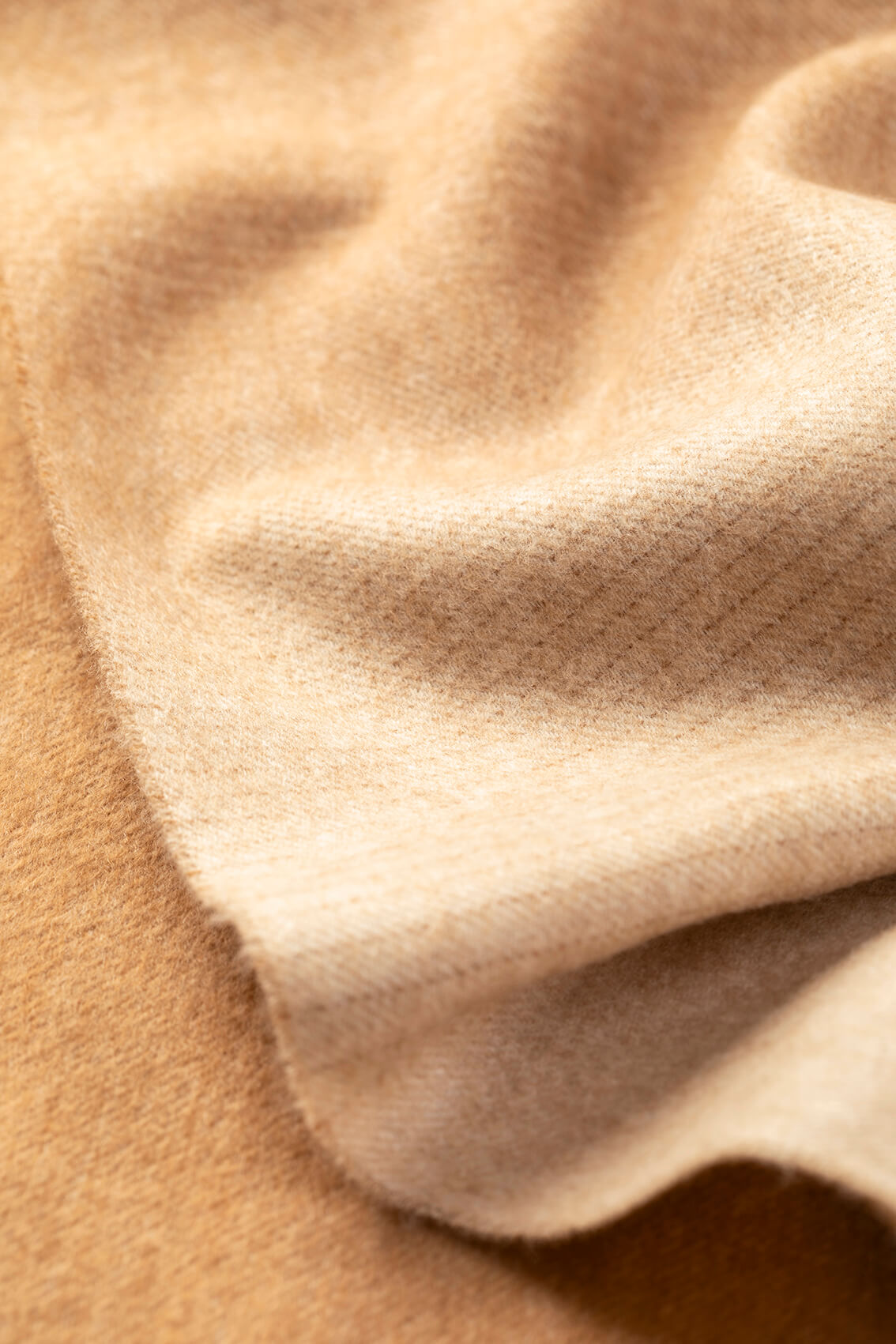 Johnstons of Elgin Ombré Cashmere Vicuña Scarf TV0000030816