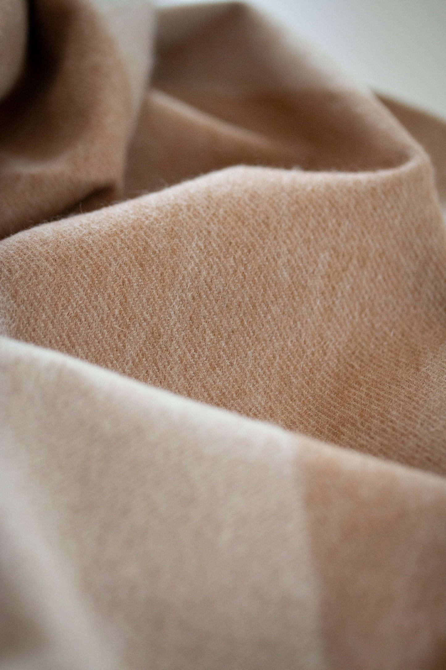 Johnstons of Elgin Chevron Cashmere Vicuña Wide Scarf TV0000010817