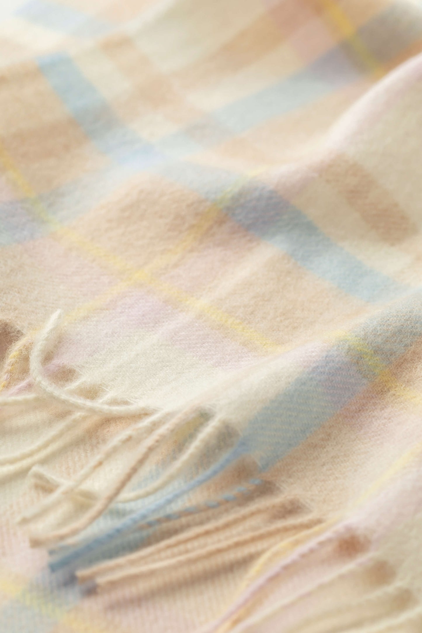 Johnstons of Elgin 2024 Baby Blanket Collection Natural Check Cashmere Baby Blanket WA001954RU7476ONE