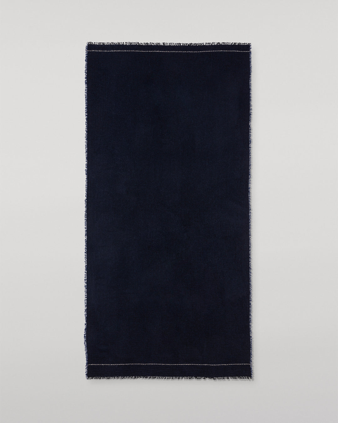 JOHNSTONS OF ELGIN USAN SEMI PLAIN SCARF NAVY 100% CASHMERE WA002550RU7720ONE