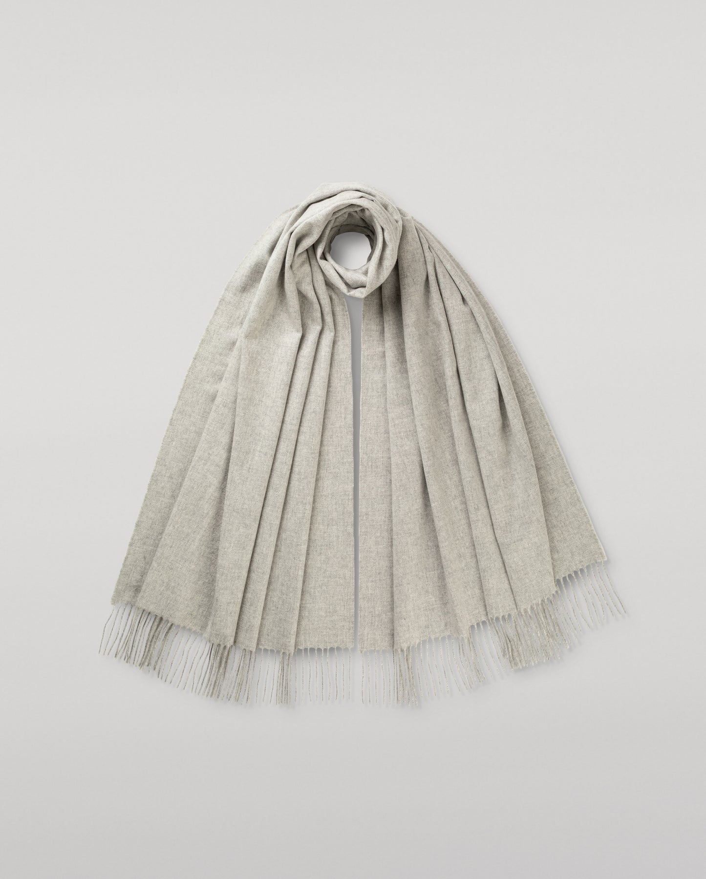 Johnstons of Elgin Silver Grey Cashmere Stole in 100% Cashmere WA000056HA0100N/A