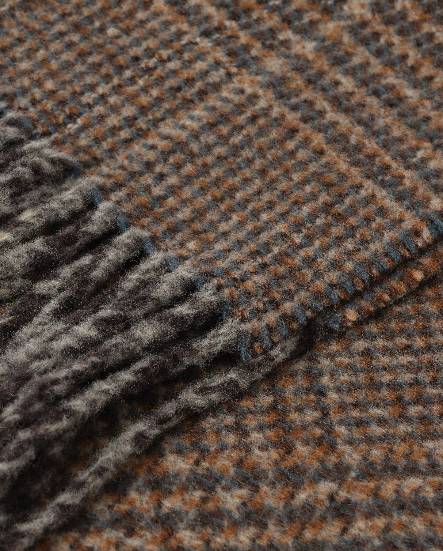 Johnstons of Elgin 100% Wool Tweed Throw in Brown Urquhart Check WDC01930RU7774ONE