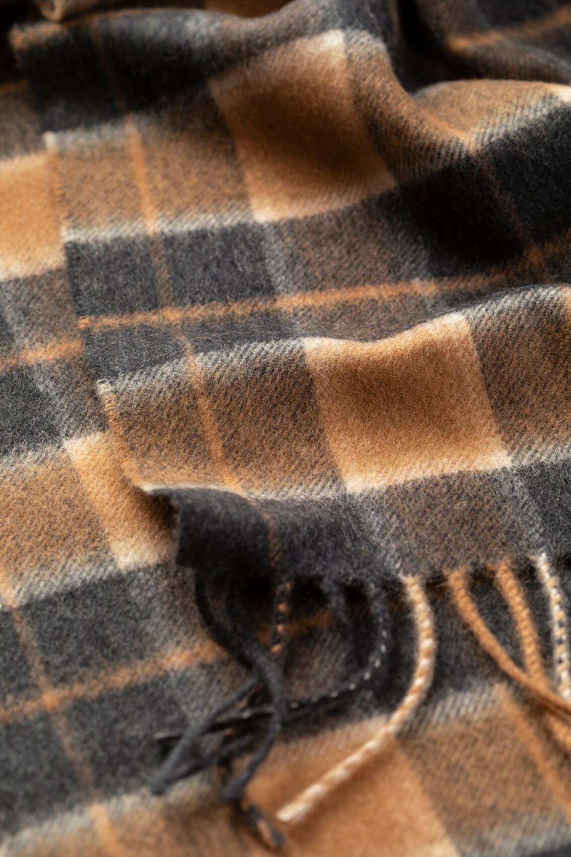 Johnstons of Elgin Vicuna Windowpane Check Cashmere & Vicuña Scarf WV000013RU6366N/A