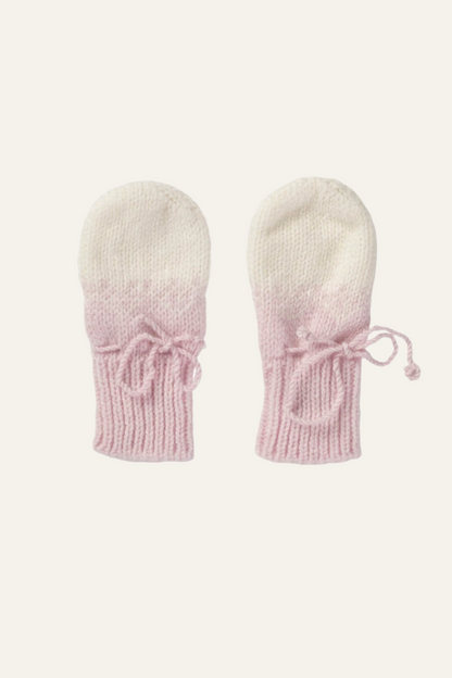 Johnstons of Elgin Hand Knitted Ombre Cashmere Baby Mittens in Blush on a white background JA000118SE0208