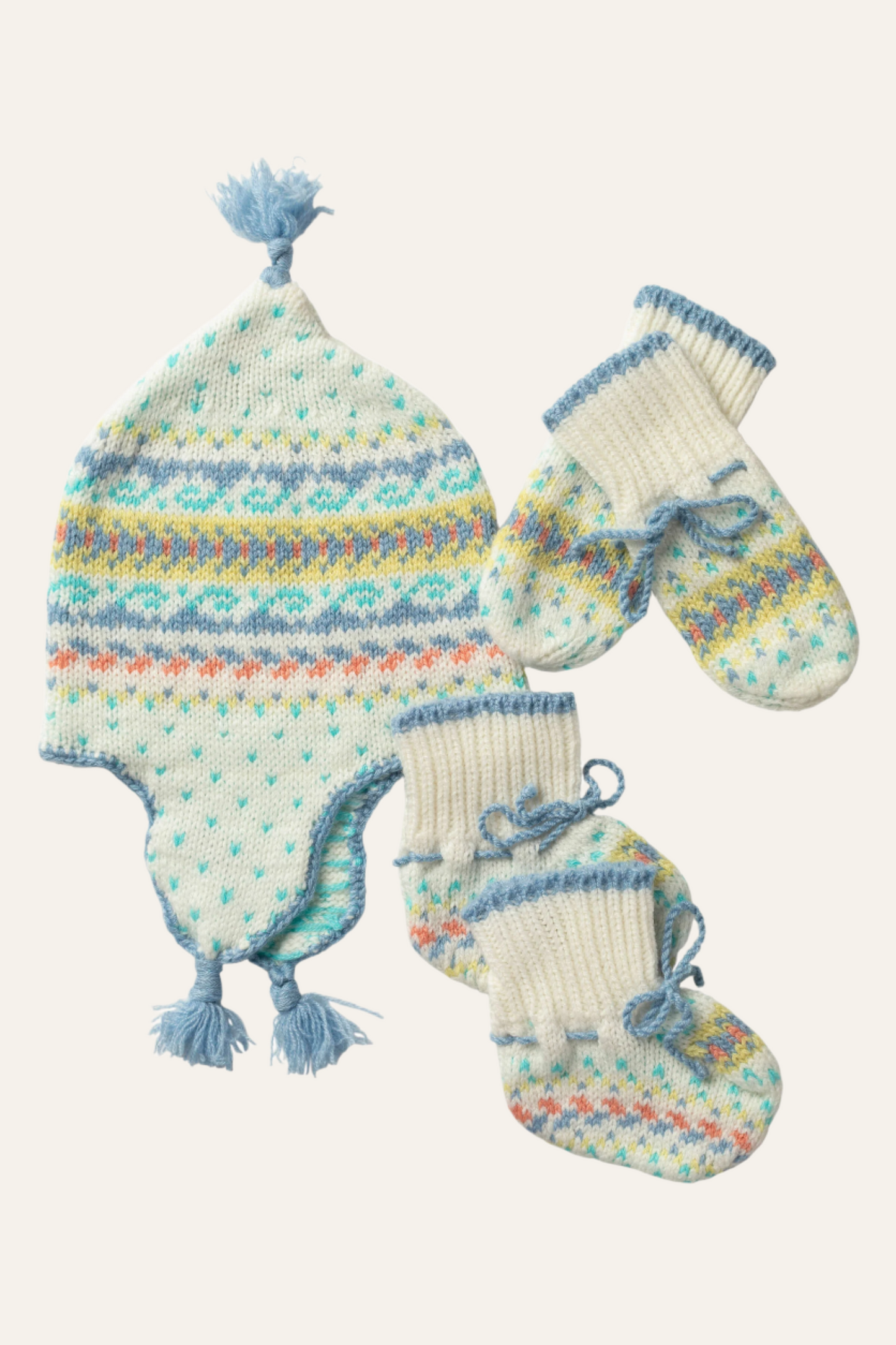 Johnstons of Elgin Fairisle Baby Accessories Gift Set BABYGIFTSET1B