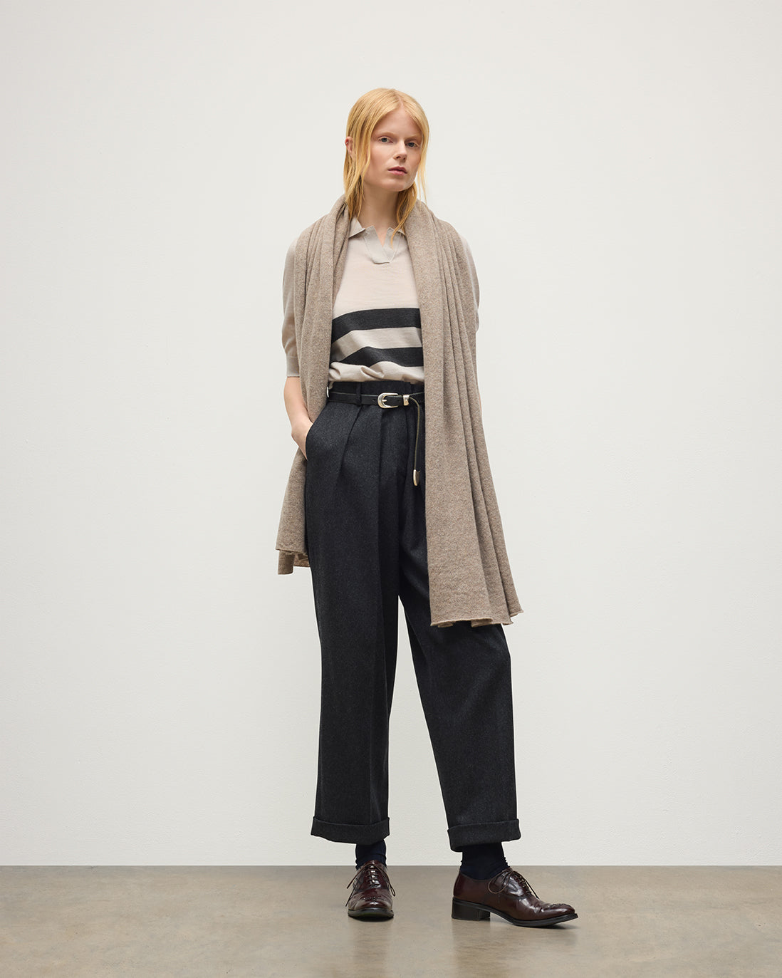 Raeburn Light Brown Cashmere Travel Stole | Made in Scotland