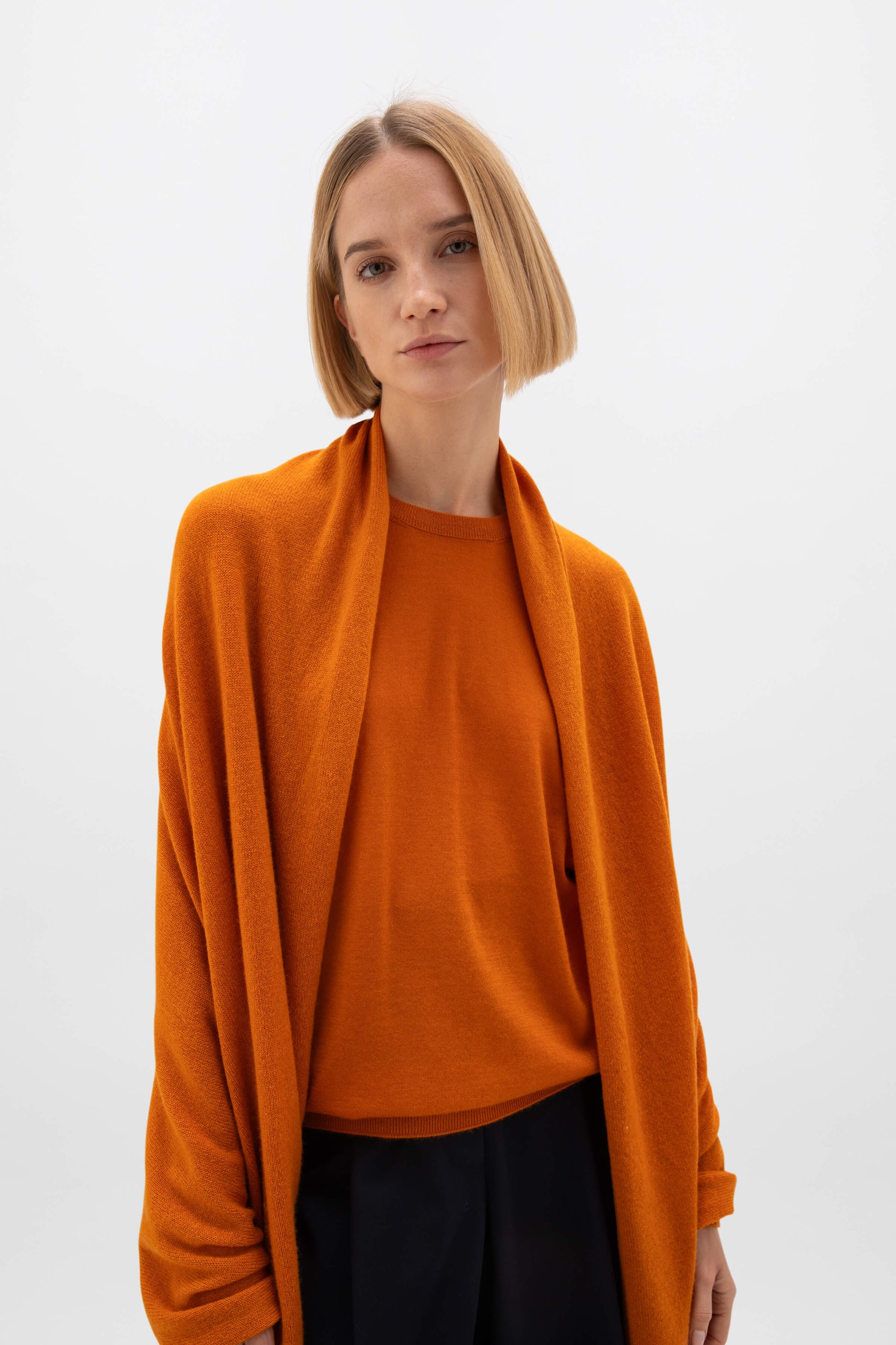 Johnstons of Elgin AW24 Unisex Knitwear Burnt Orange Unisex Superfine Cashmere Round Neck KAI05241SG4422