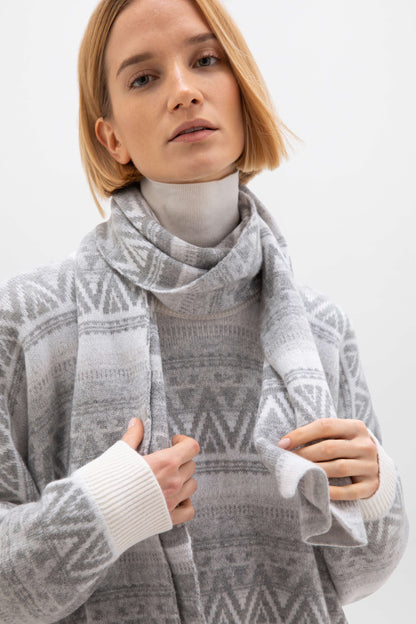 Johnstons of Elgin AW24 Knitted Accessory Luna & Quartz & Shark & Snow Melt Graphic Jacquard Cashmere Scarf HAA03413Q24553ONE