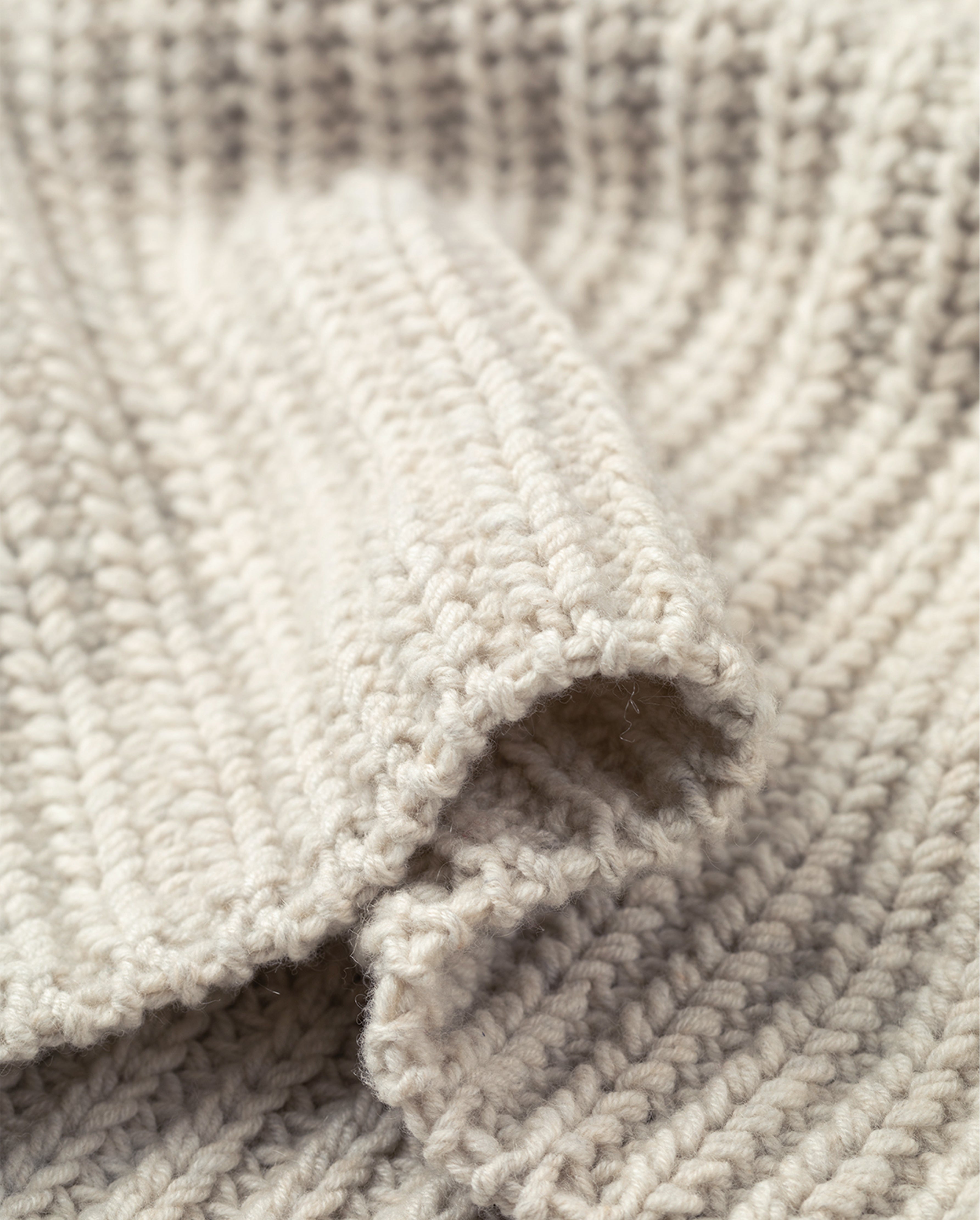 Cowie Natural Cashmere Snood | Made in Scotland – Johnstons of Elgin