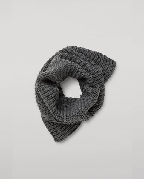 Cowie Grey Cashmere Snood | Made in Scotland – Johnstons of Elgin