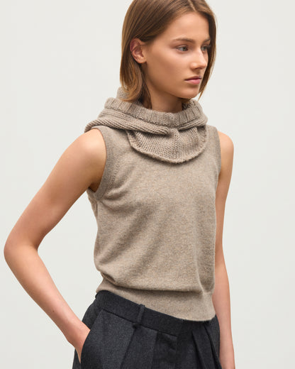 JOHNSTONS OF ELGIN CASHMERE LUXE PHOEBE SNOOD HOOD LIGHT BROWN 100% CASHMERE HAB03405HB4447ONE