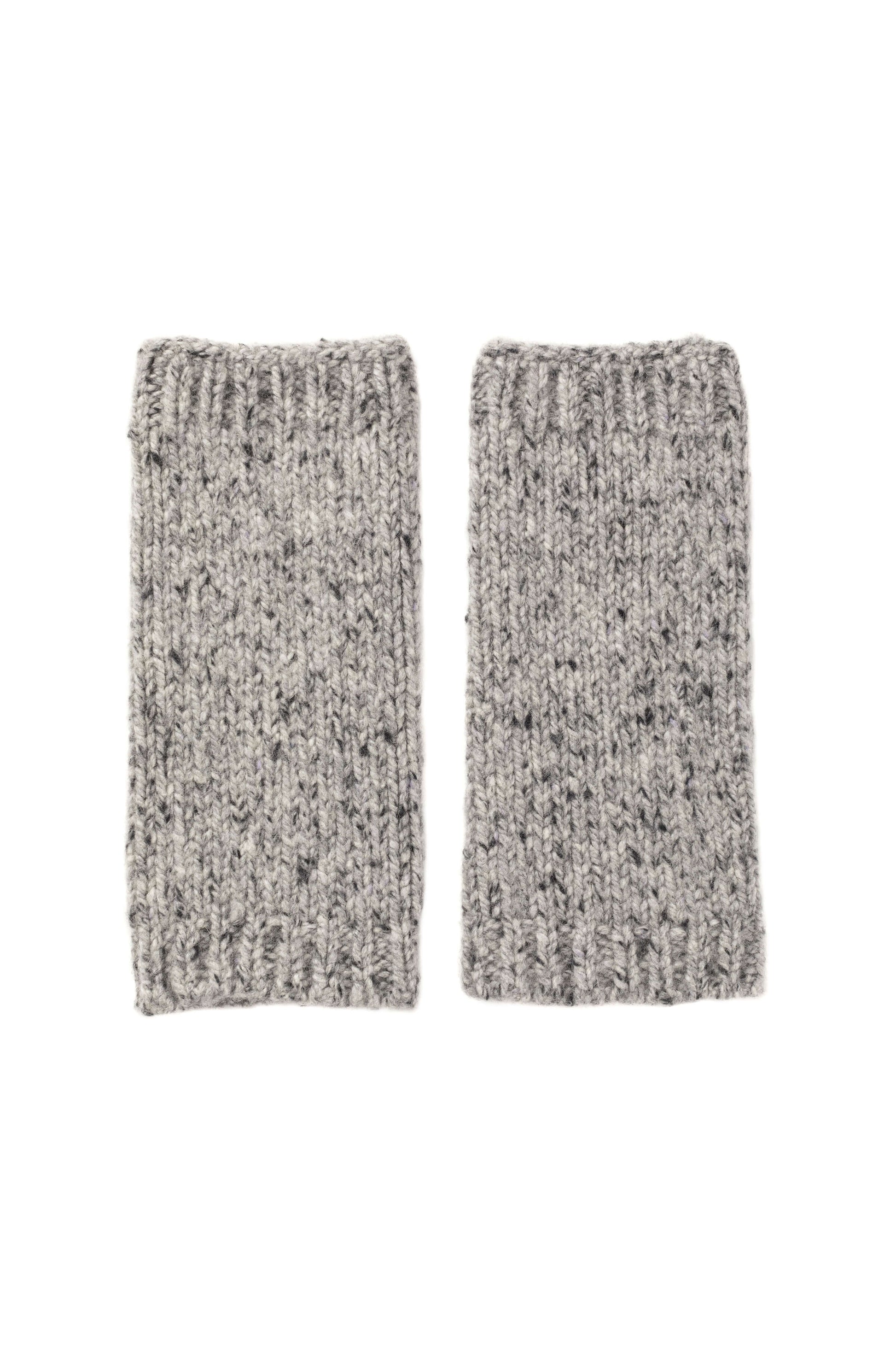 Johnstons of Elgin AW24 Knitted Accessory Light Grey  Donegal Cashmere Wrist Warmers HAC03255HA4150ONE