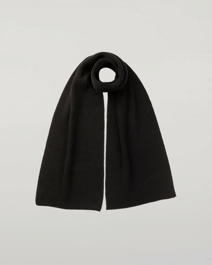 Johnstons of Elgin AW25 Knitted Accessories Black Ribbed Black Cashmere Scarf HAC03537SA7210ONE