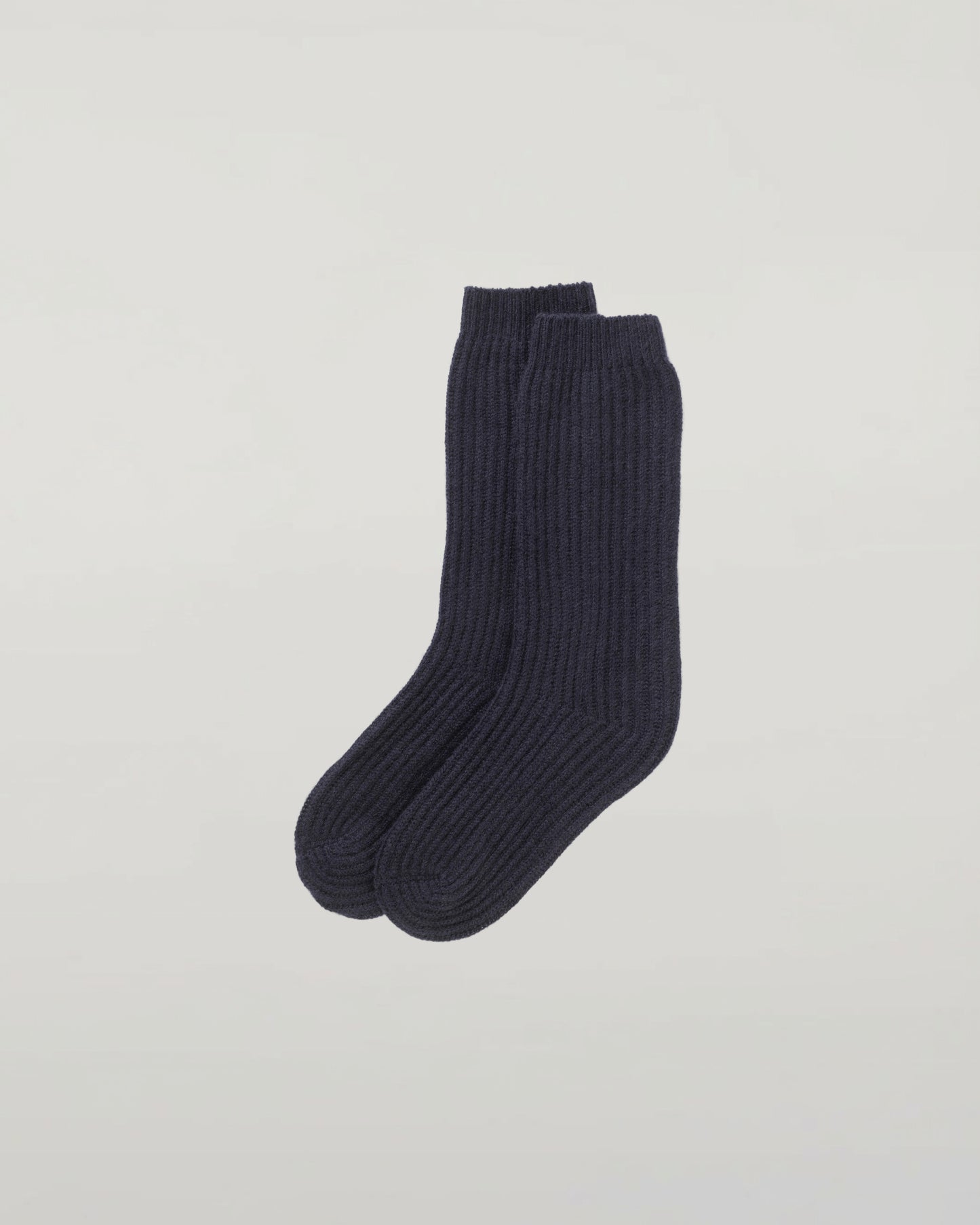 Johnstons of Elgin Knitted Accessories Dark Navy Luxe Ribbed Cashmere Socks HAE02240SD7286ONE