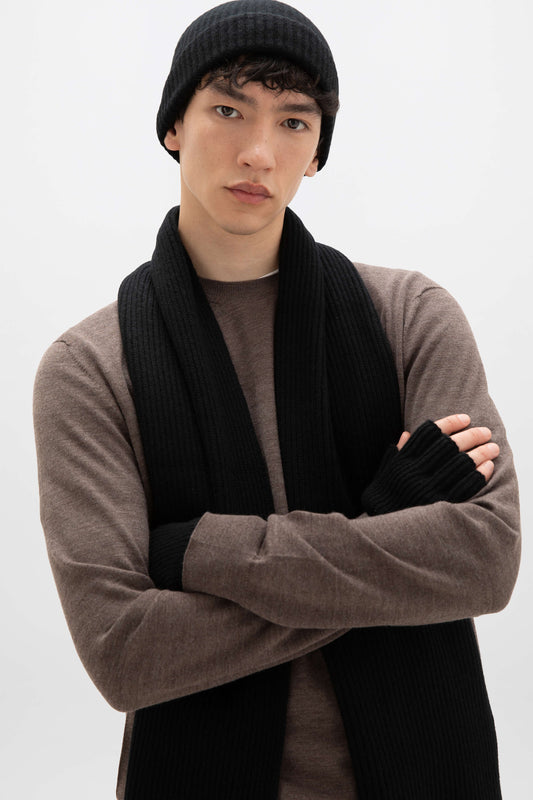 Johnstons of Elgin AW24 Knitted Accessory Black Black Ribbed Cashmere Beanie HAA03320SA0900ONE