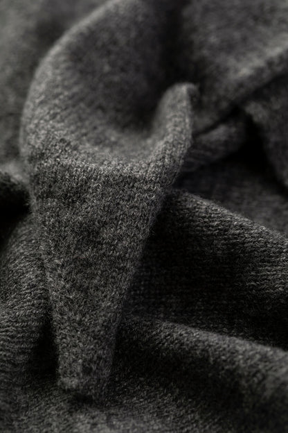 Johnstons of Elgin AW25 Knitted Accessories  Gauzy Cashmere Grey Triangle Neck Tie HAE03430HA4181ONE