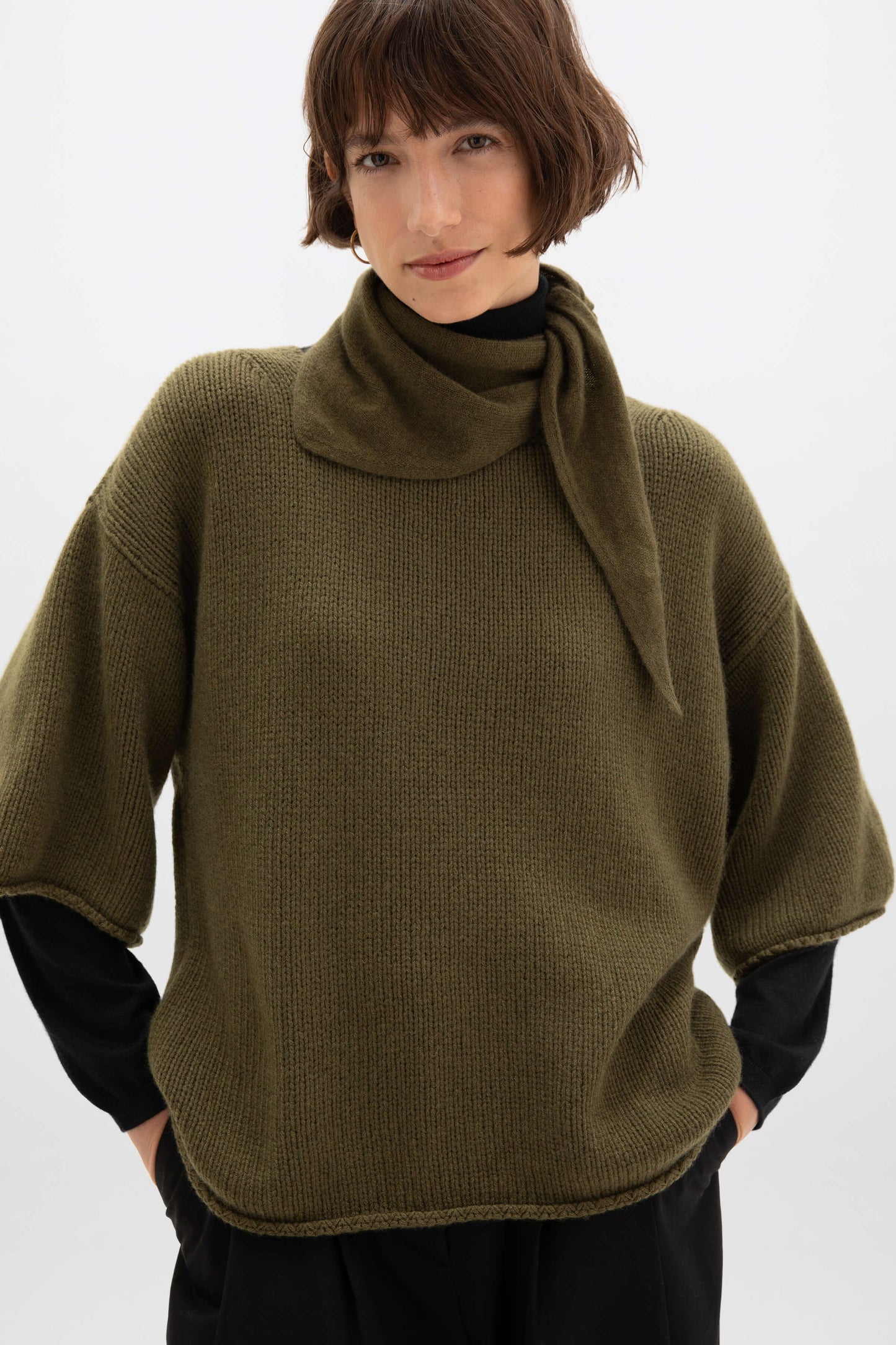 Johnstons of Elgin AW24 Women's Knitwear Olive Boat Neck Cashmere Sweater KAC05338SC4573