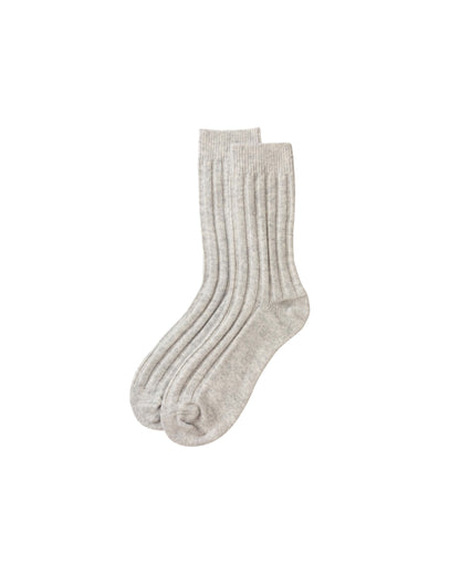 Johnstons of Elgin pair of grey cashmere socks on a white background 2025GIFTSET4A