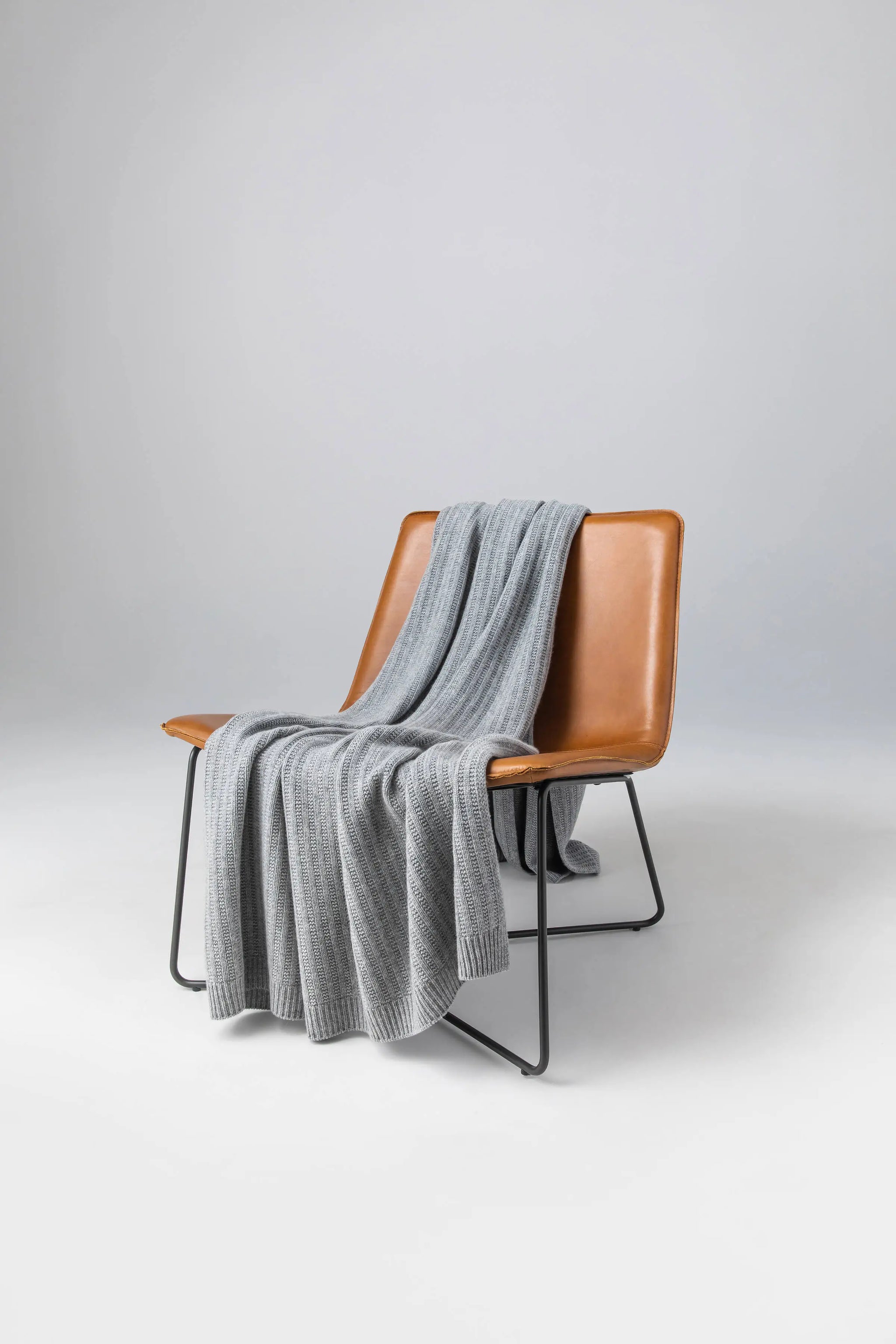 Texture Knitted Light Grey Cashmere Throw