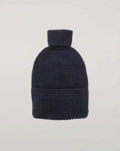 Johnstons of Elgin AW24 Knitted Accessory Dark Navy Cashmere Hot Water Bottle PA000062SD7286