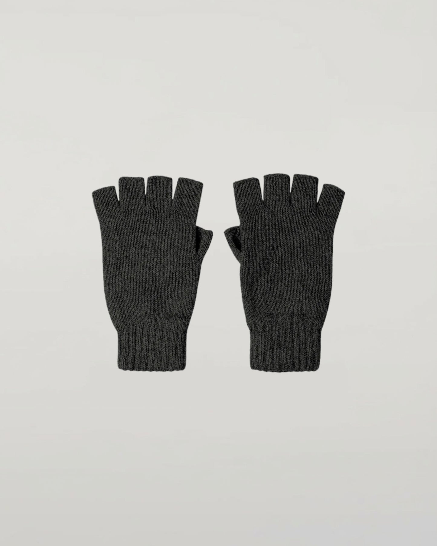 Johnstons of Elgin AW24 Knitted Accessory Mid Grey Women's Fingerless Cashmere Gloves HAY02223HA4181ONE