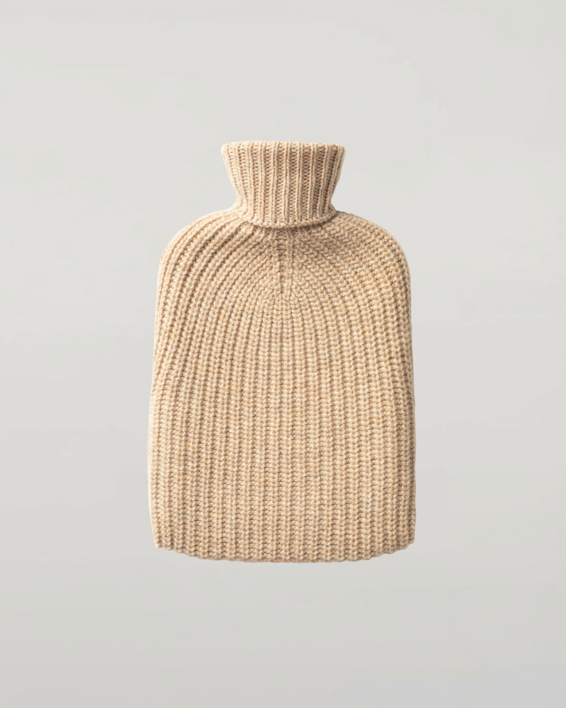 Johnstons of Elgin AW24 Knitted Accessory Oatmeal Cashmere Hot Water Bottle Cover PA000062HB0210