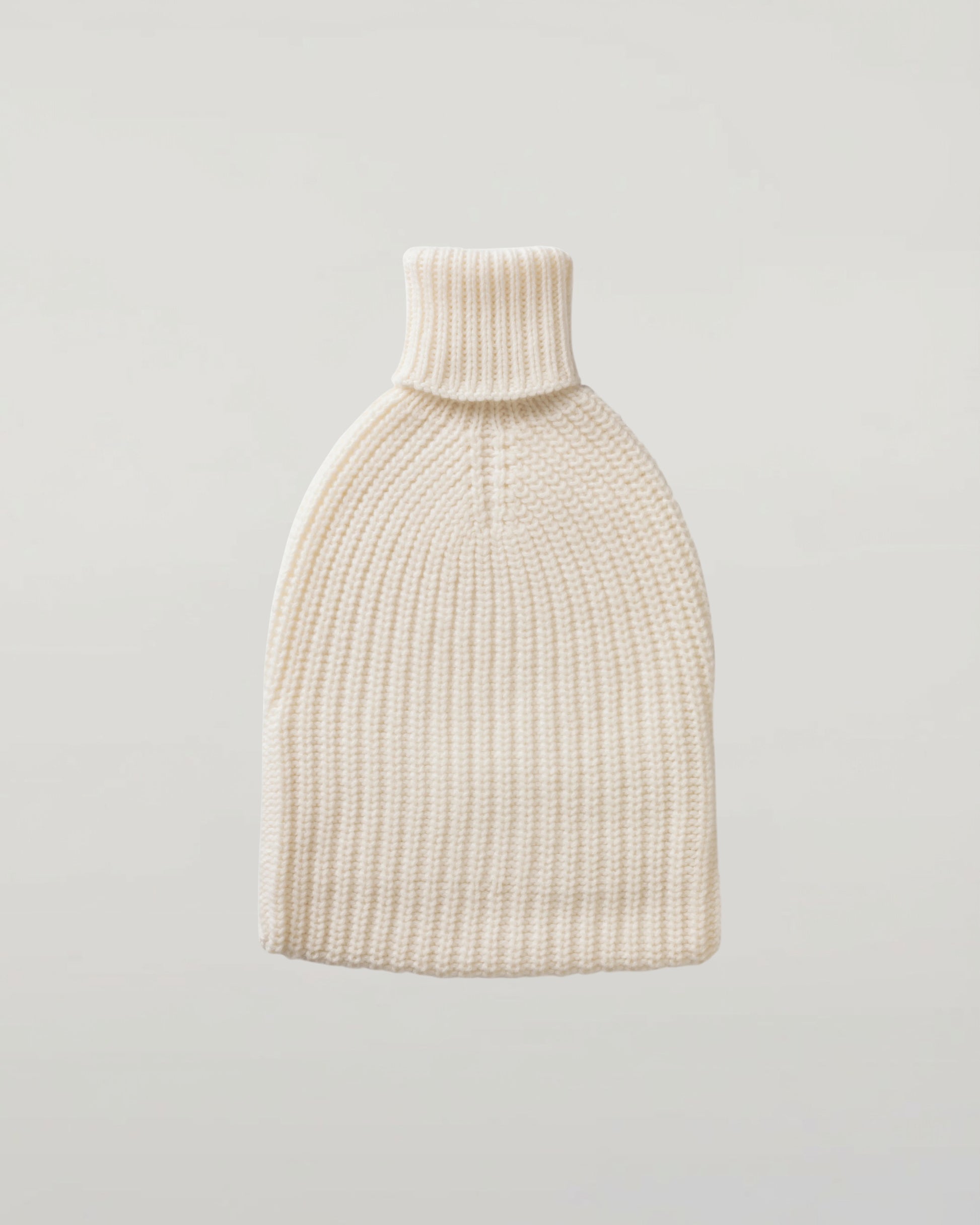 JOHNSTONS OF ELGIN HOT WATER BOTTLE COVER IN 100% CASHMERE IN WHITE PA000062SA0606ONE