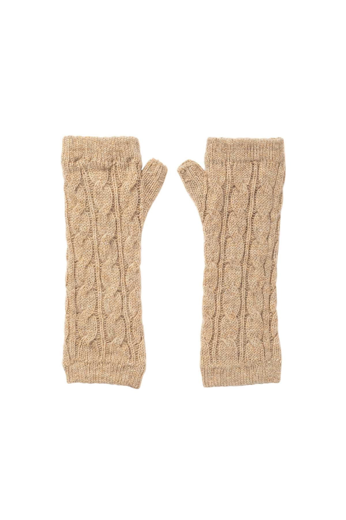 Johnstons of Elgin’s Oatmeal Cashmere Gauzy Cable Wrist Warmers on a white background HAY03305HB0210