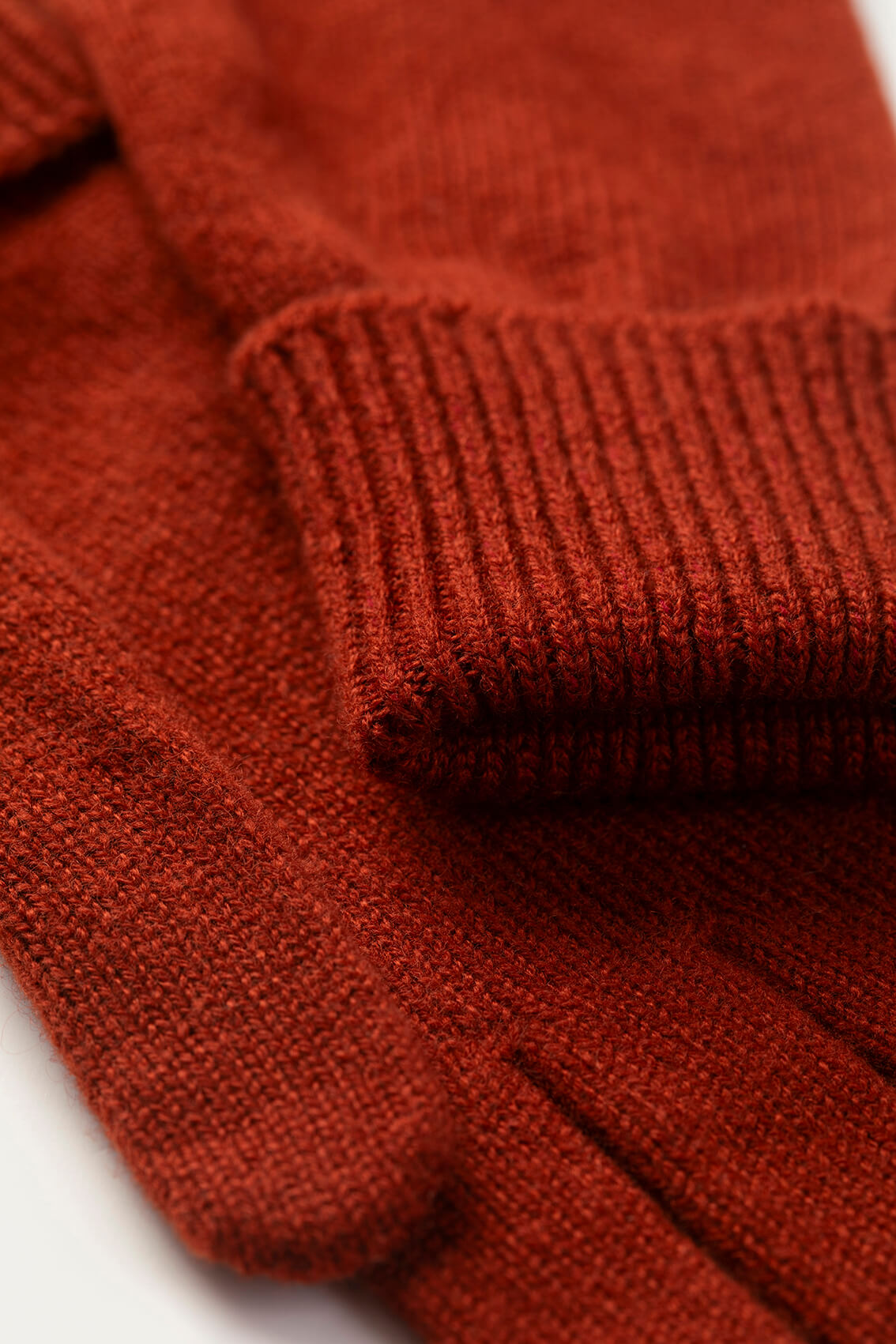 Johnstons of Elgin AW25 Knitted Accessories OxBlood Red Cashmere Gloves with Turnback Cuffs HBJ03523SG4463ONE