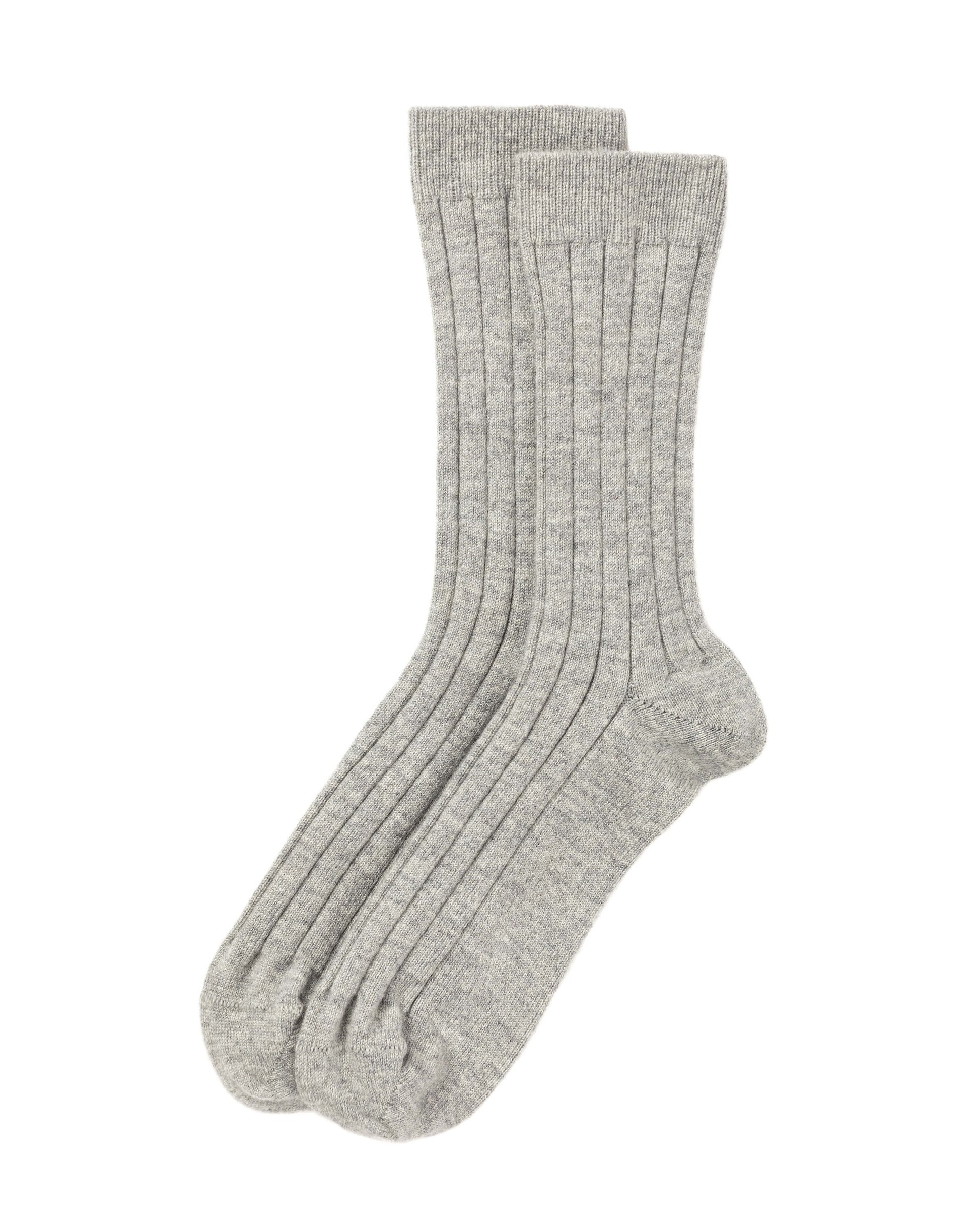Johnstons of Elgin AW24 Knitted Accessory Light Grey  HBN01009HA0308